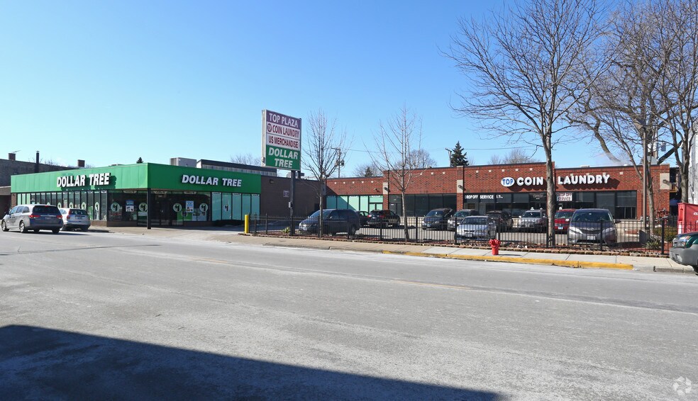 More Photos Of 4916-4926 N Pulaski Rd, Chicago Storefront For Lease