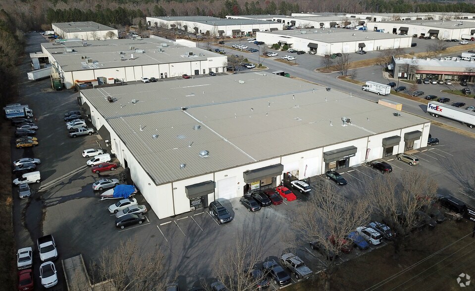 More Photos Of 3125 Gresham Lake Rd, Raleigh Warehouse For Lease
