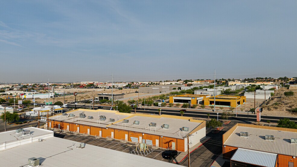 More Photos Of 1368 N Zaragoza Rd, El Paso Storefront For Lease