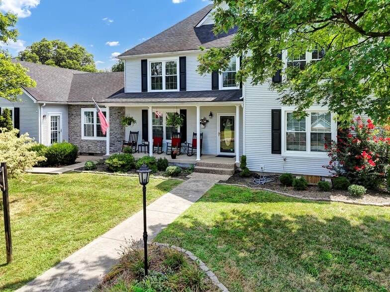 More Photos Of 110 Holy Cross Rd, Loretto Hospitality For Sale