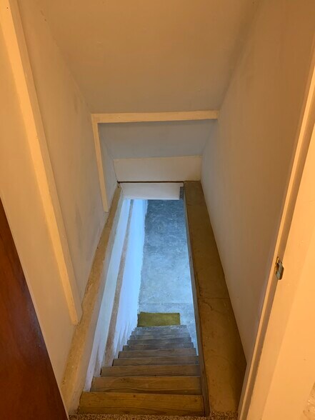 More Photos Of 1010 Winton St, Philadelphia Multifamily For Sale