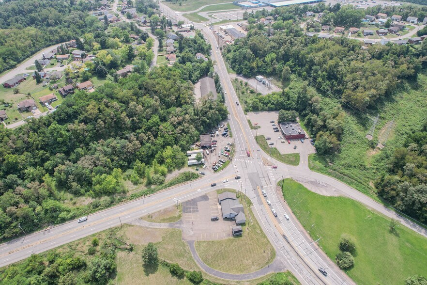 More Photos Of 1000 E Pittsburgh McKeesport Blvd, North Versailles General Retail For Sale