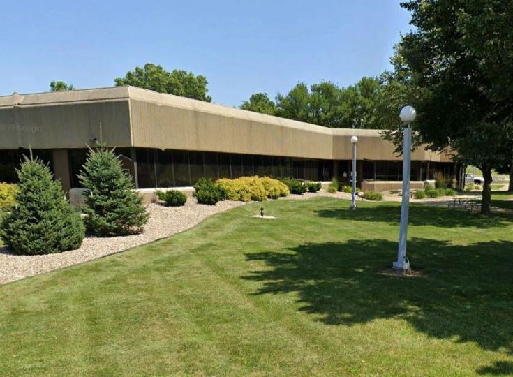 More Photos Of 1088 Springhurst Dr, Green Bay Office For Lease