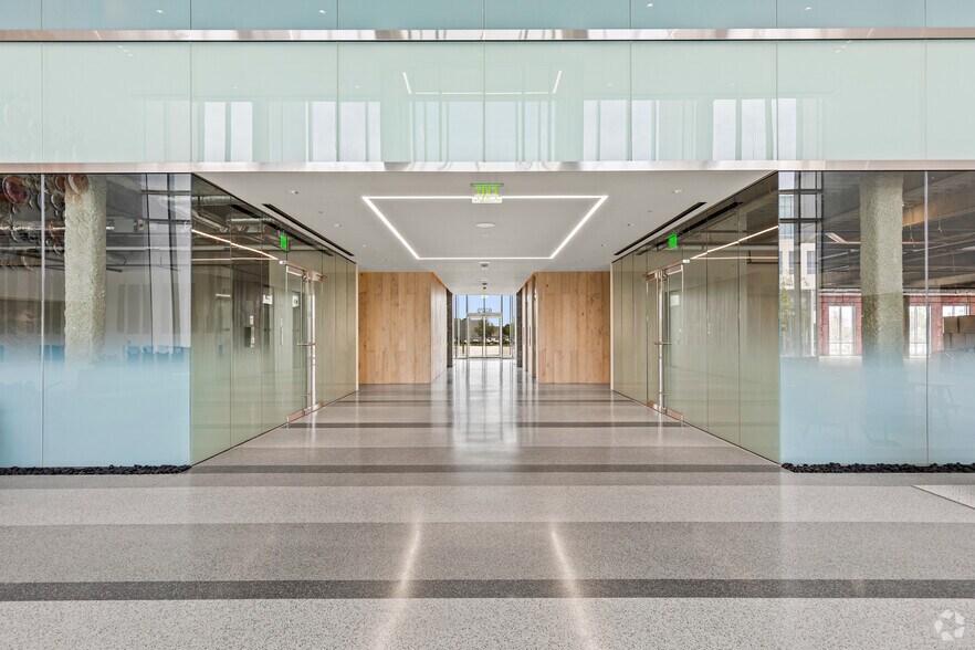 More Photos Of 6275 W Plano Pky, Plano Unknown For Lease