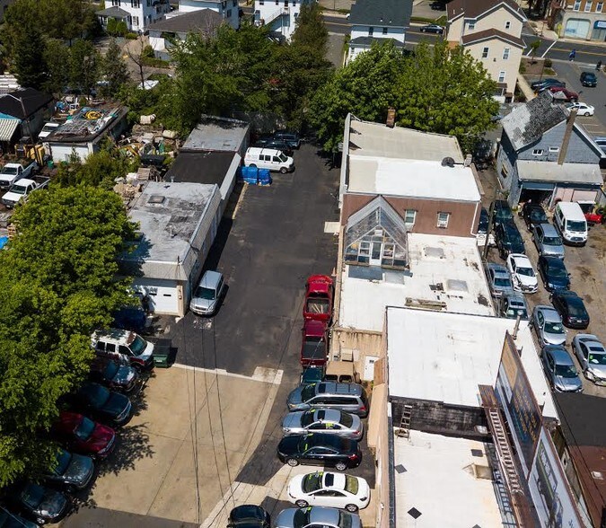 Primary Photo Of 311-315 Broad St, Bloomfield Warehouse For Sale