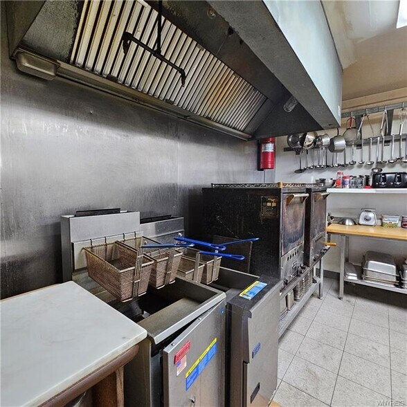 More Photos Of 10204 Roosevelt Hwy, Lyndonville General Retail For Sale