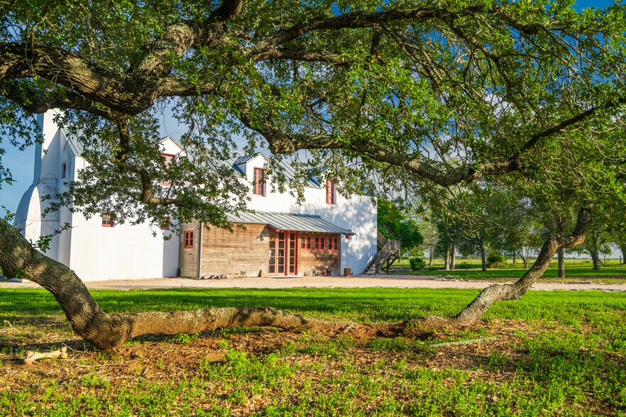 More Photos Of 5279 FM 1117, Nixon Land For Sale