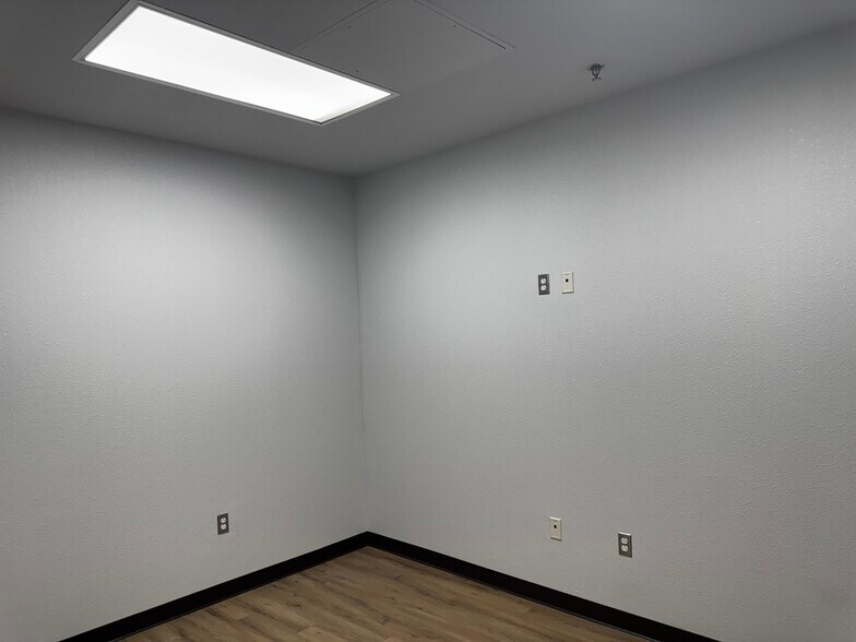 More Photos Of 4701 Avenida Divisadero, Santa Teresa Office For Lease