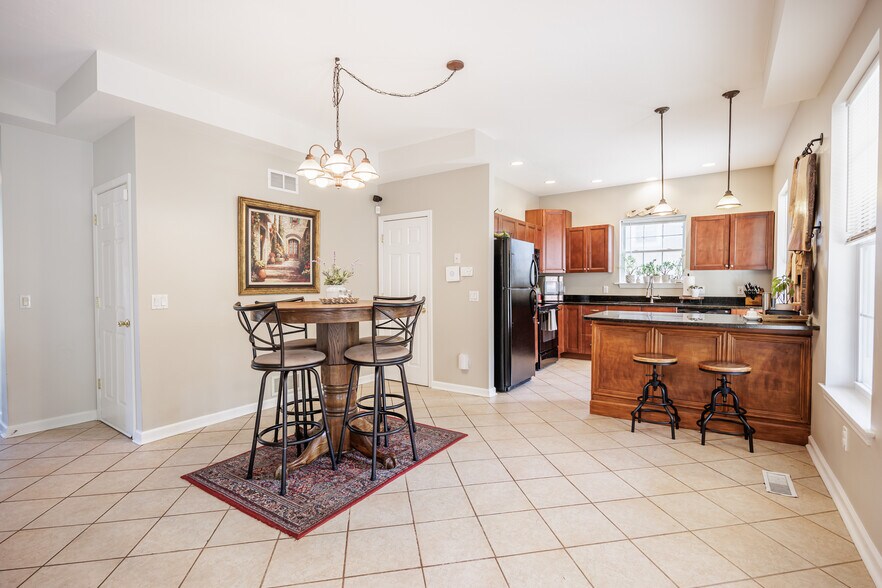 More Photos Of 166 N Main St, Fairport Apartments For Sale