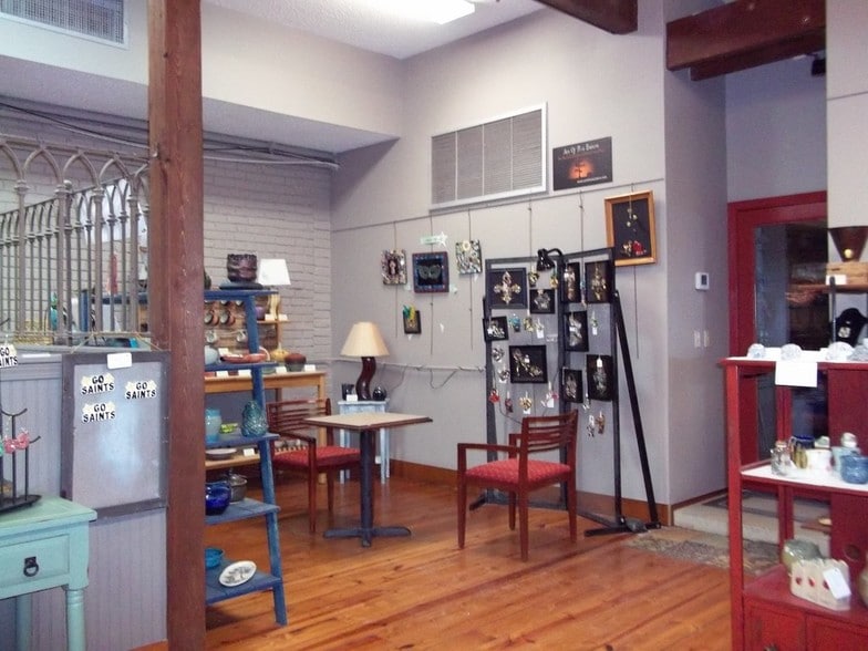 More Photos Of 1808 Front St, Slidell Office For Lease