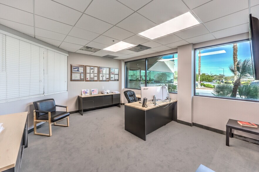 More Photos Of 353 Pilot Rd, Las Vegas Warehouse For Sale