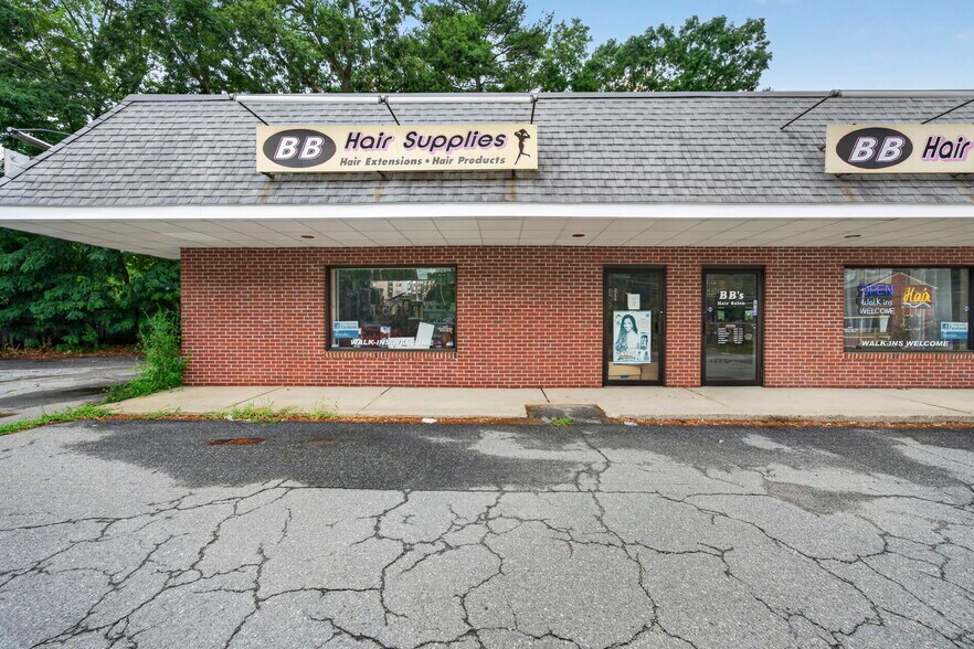 More Photos Of 131 Boston Rd, North Billerica General Retail For Sale