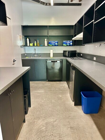 More Photos Of 80 Vine St, Seattle Apartments For Sale