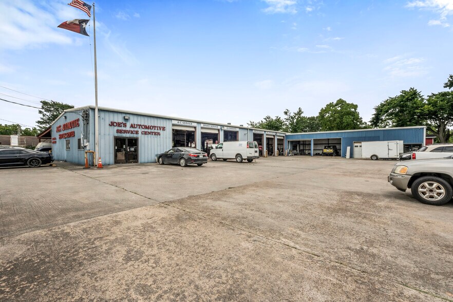 More Photos Of 658 Aldine Mail Route Rd, Houston Auto Repair For Sale