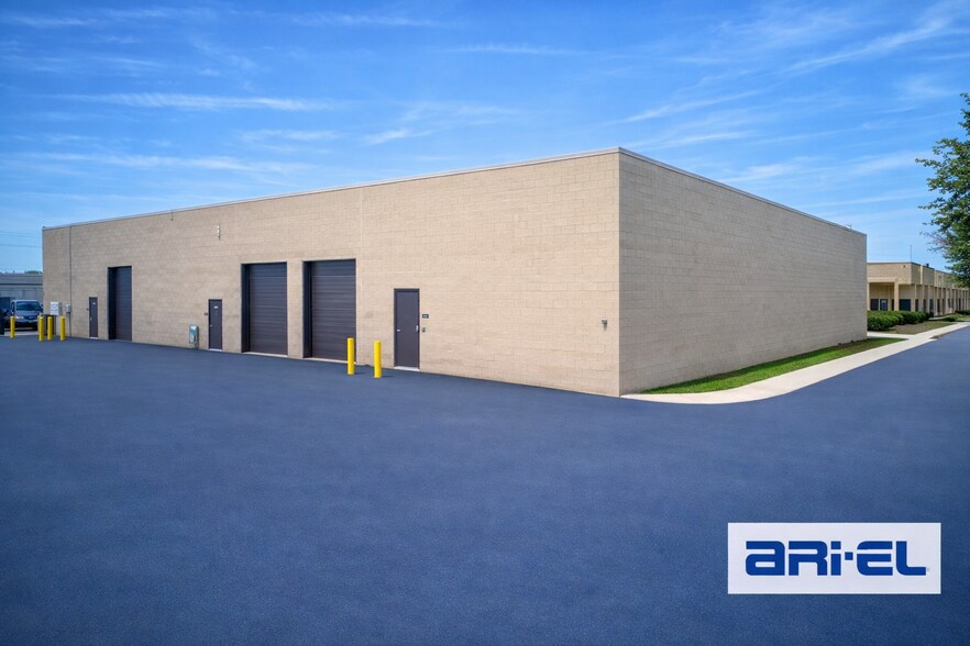 More Photos Of 37703-37713 Schoolcraft Rd, Livonia Unknown For Lease