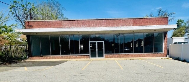 More Photos Of 277 Hempstead Ave, West Hempstead Freestanding For Lease