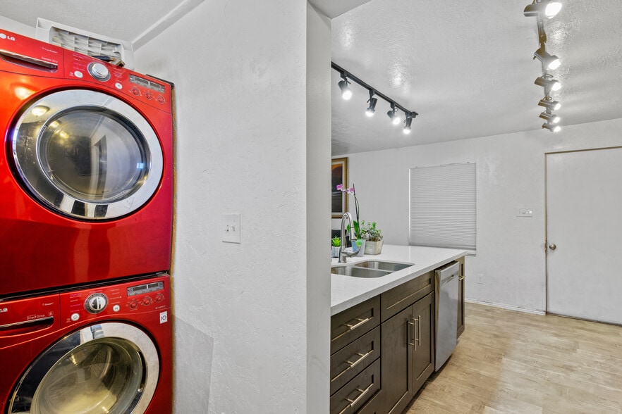 More Photos Of 89 S Main St, Brigham City Restaurant For Sale