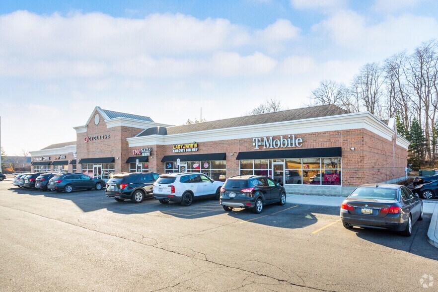 More Photos Of 20055-20095 Haggerty Rd, Northville Unknown For Lease