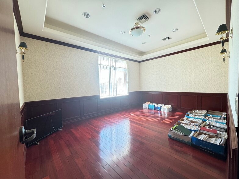 More Photos Of 2707 E Valley Blvd, West Covina Medical For Sale