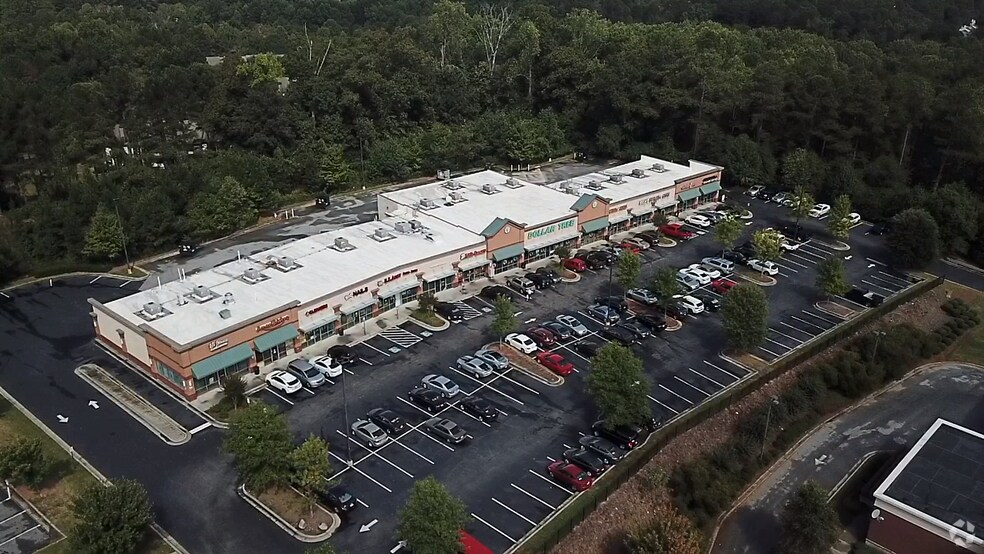 More Photos Of 6746 Covington Hwy, Lithonia Freestanding For Lease