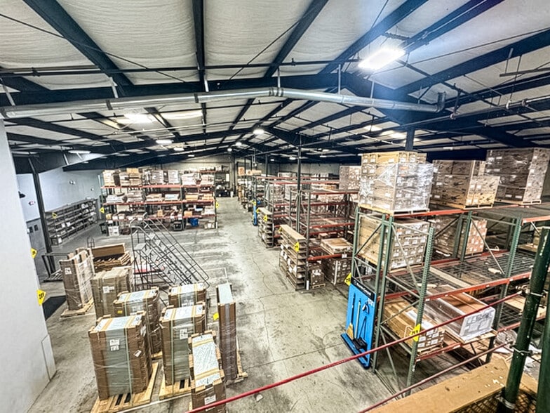 More Photos Of 2025 W 2nd Ave, Eugene Warehouse For Sale