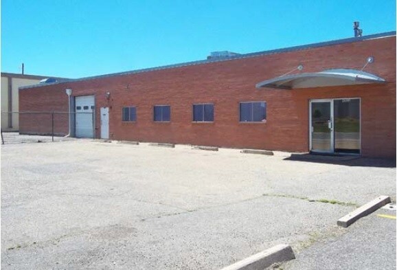 More Photos Of 4955 Newport St, Commerce City Warehouse For Lease