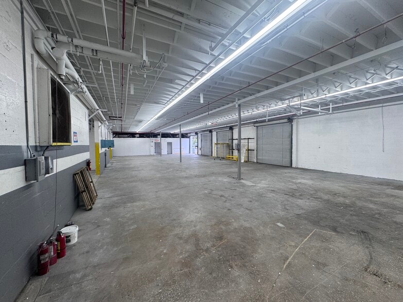 More Photos Of 2610 Orange Ave, Fort Pierce Warehouse For Sale