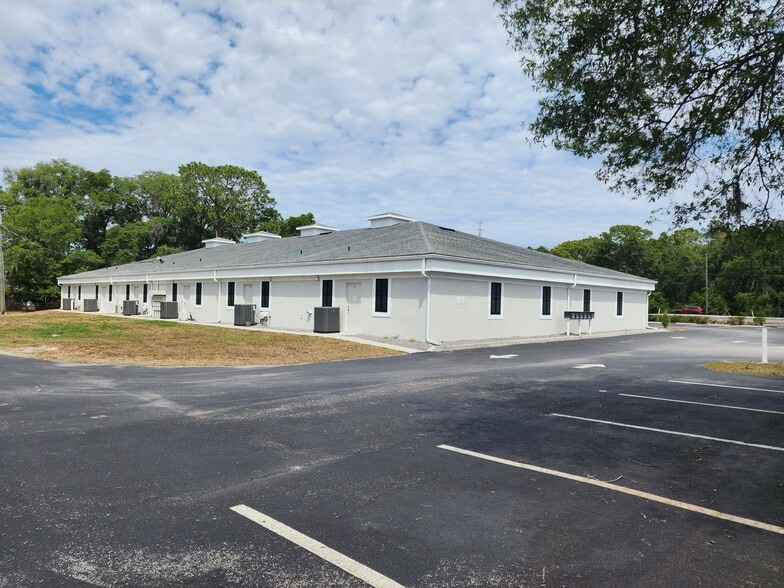More Photos Of 16332 Cortez Blvd, Brooksville Medical For Lease