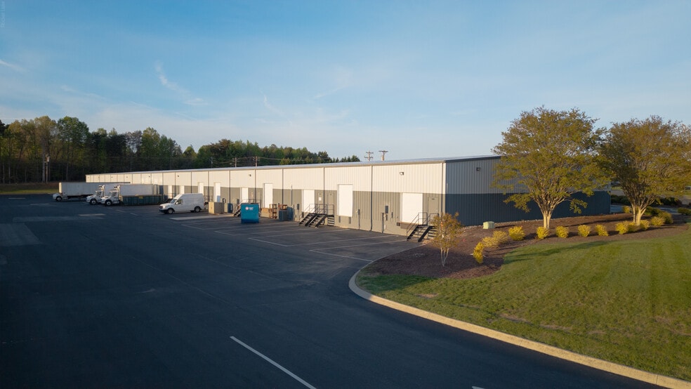 More Photos Of 1381 South Park Dr, Kernersville Light Manufacturing For Lease