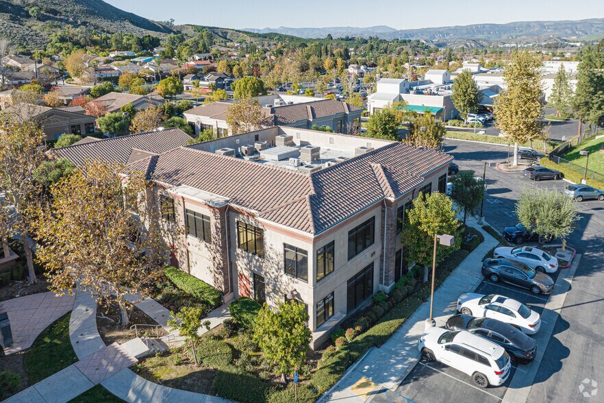 More Photos Of 1175 Swallow Ln, Simi Valley Medical For Lease