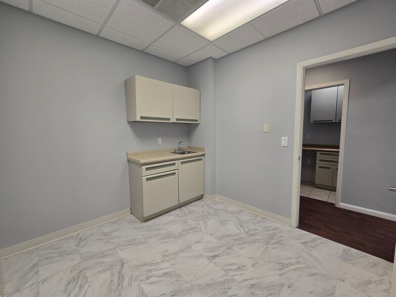 More Photos Of 359 Centre St, Nutley Office For Sale