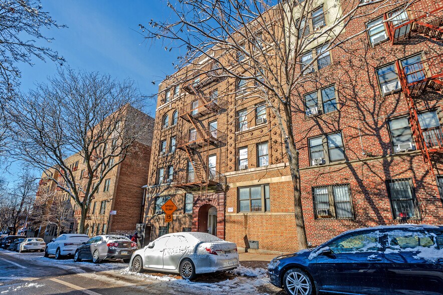 Primary Photo Of 3207 Hull Ave, Bronx Apartments For Sale
