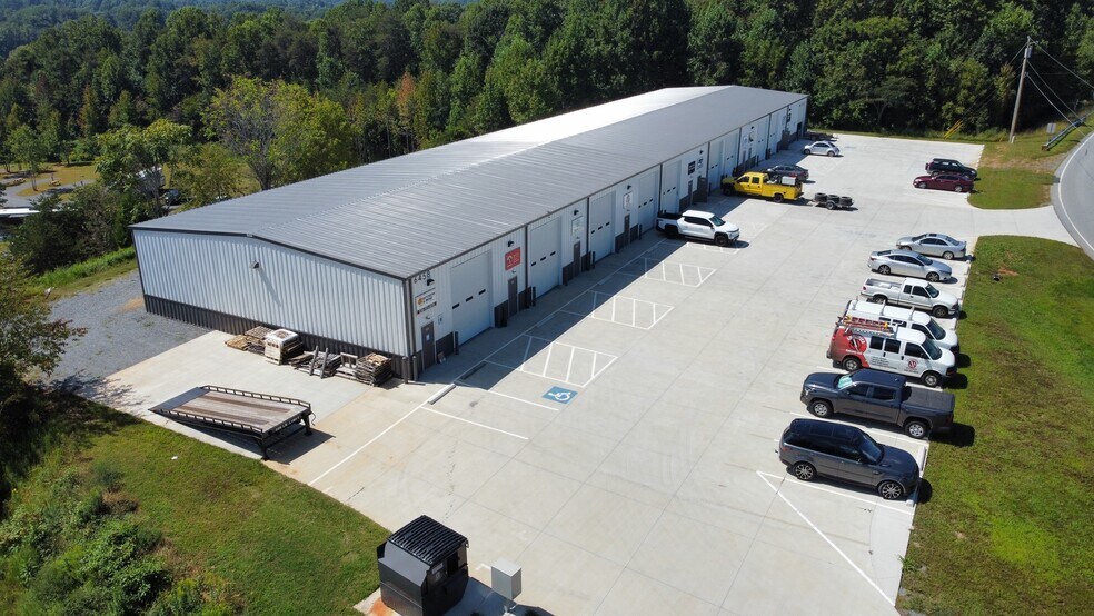 More Photos Of 6458 Service Rd, Yadkinville Industrial For Lease