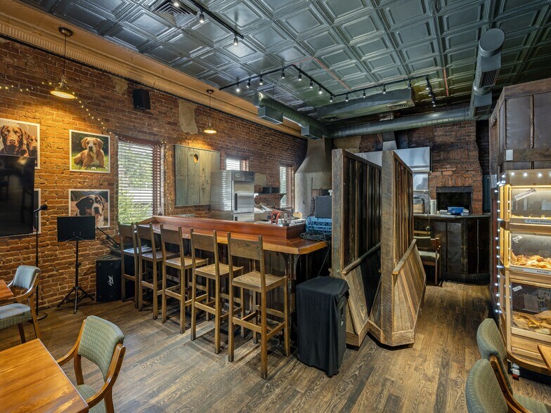 More Photos Of 44 Church St, Waynesville Storefront Retail Residential For Sale
