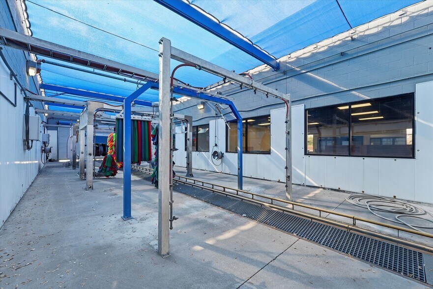 More Photos Of 615 W Ray Rd, Gilbert Carwash For Sale