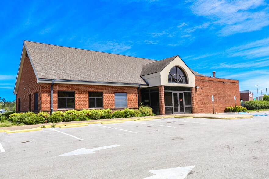 More Photos Of 6238 Lee Hwy, Chattanooga Healthcare For Sale