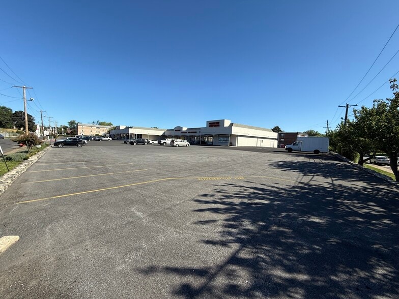More Photos Of 601-617 Cedar Ave, Yeadon Storefront For Lease