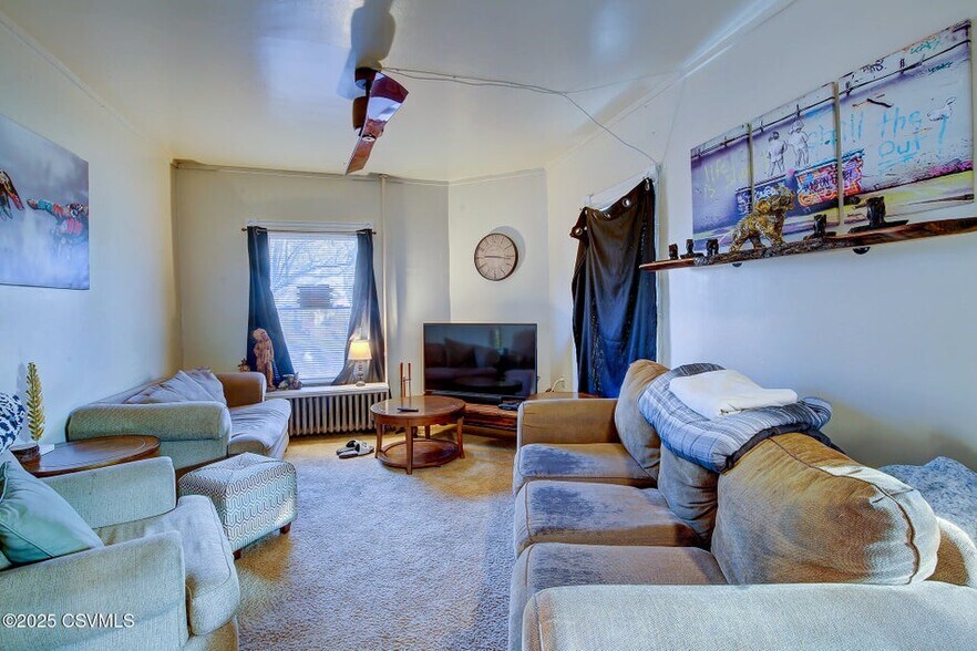 More Photos Of 606 W Main St, Bloomsburg Flex For Sale