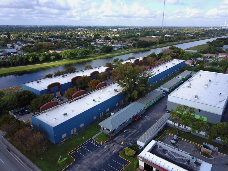 More Photos Of 20200 NW 2nd Ave, Miami Industrial For Sale