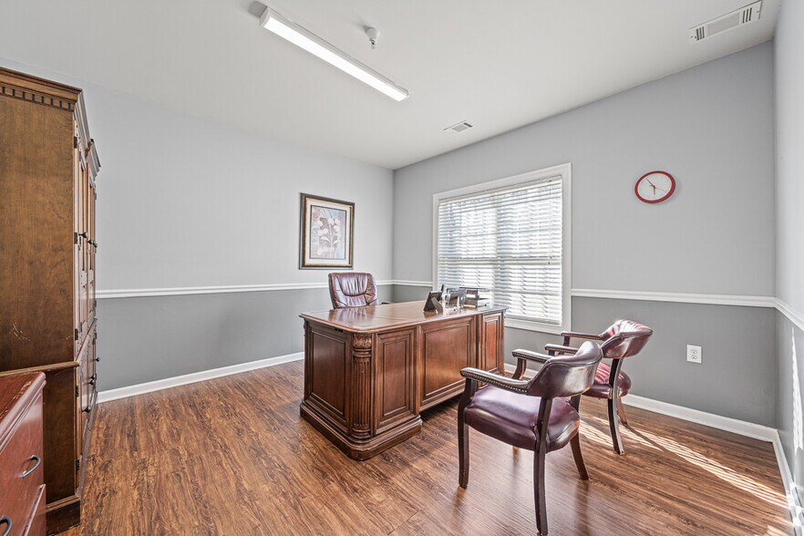 More Photos Of 3459 Acworth Due West Rd NW, Acworth Office For Sale