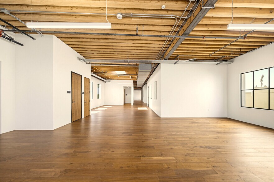 More Photos Of 1540 7th St, Santa Monica Loft Creative Space For Lease
