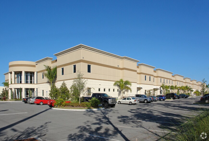 More Photos Of 15132 Park Of Commerce Blvd, Jupiter Service For Sale