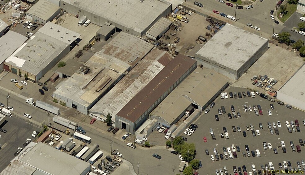 More Photos Of 492 Hester St, San Leandro Warehouse For Lease