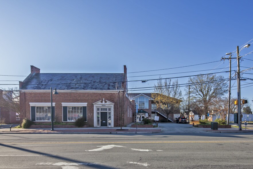 More Photos Of 505 W Franklin St, Chapel Hill Office For Lease