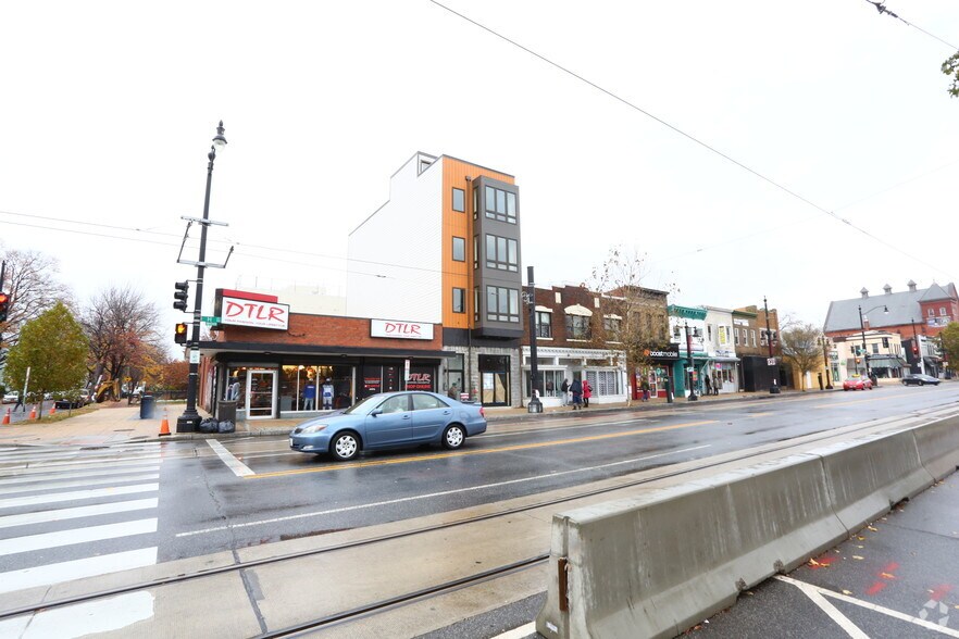More Photos Of 904 H St NE, Washington Storefront Retail Residential For Sale