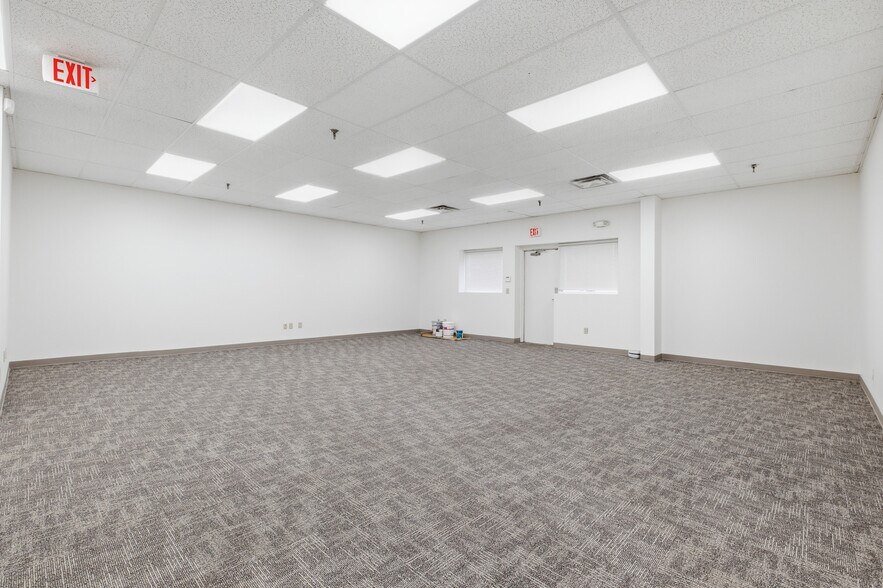 More Photos Of 104-176 Cude Ln, Madison Medical For Lease
