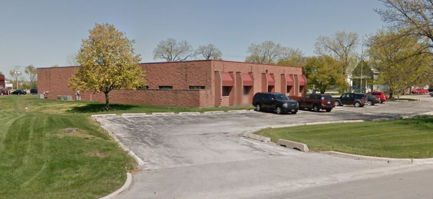 More Photos Of 130 W Armory Dr, South Holland Showroom For Sale