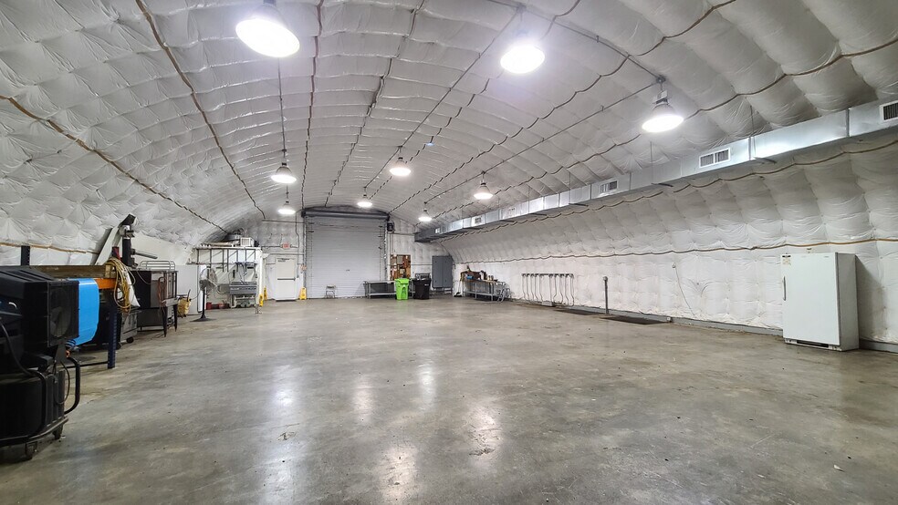 More Photos Of 282 Rees St, Breaux Bridge Light Distribution For Sale