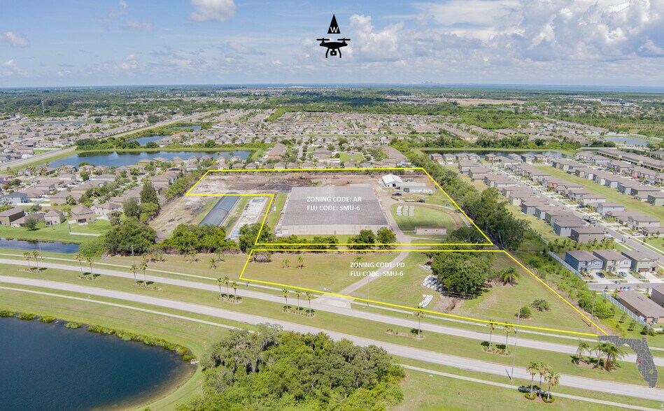 More Photos Of 1320 24th NE St, Ruskin Self Storage For Sale