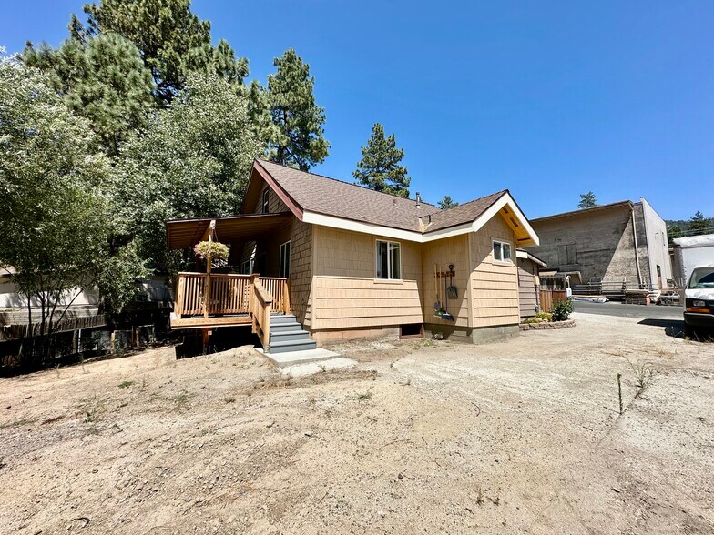 More Photos Of 54200 Pine Crest Ave, Idyllwild-Pine Cove Storefront Retail Office For Sale